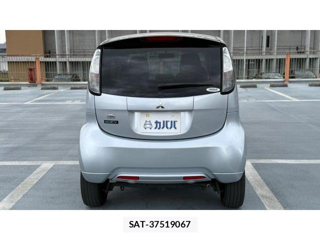 Mitsubishi I-MIEV 2018-10 8434462-3