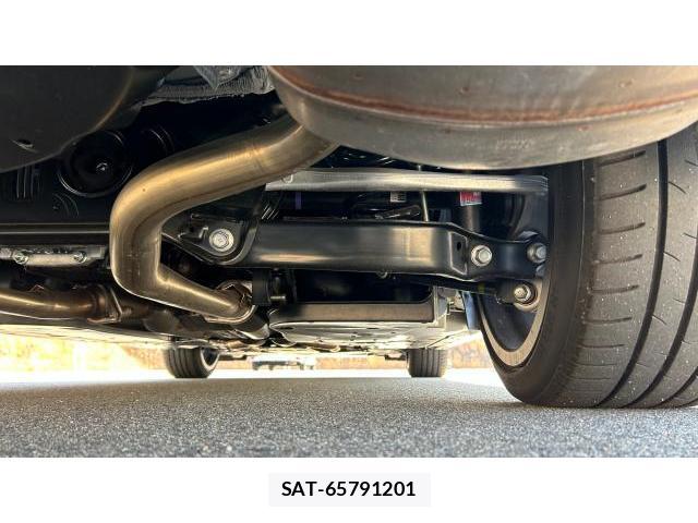 Lexus IS 2023 8434297-16