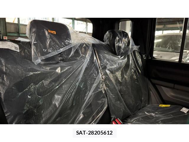 Suzuki JIMNY 2026-10 8434439-6
