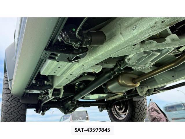 Suzuki JIMNY 2026 8434603-13