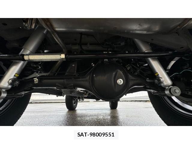 Suzuki JIMNY 2024 8434312-11