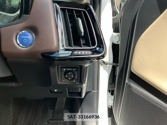 Toyota KLUGER HYBRID 2019-01 8434158-9