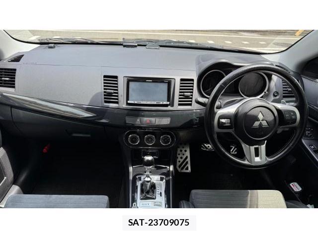 Mitsubishi LANCER 2015 8434363-3