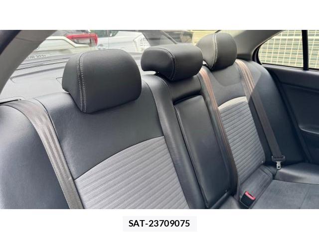Mitsubishi LANCER 2015 8434363-5