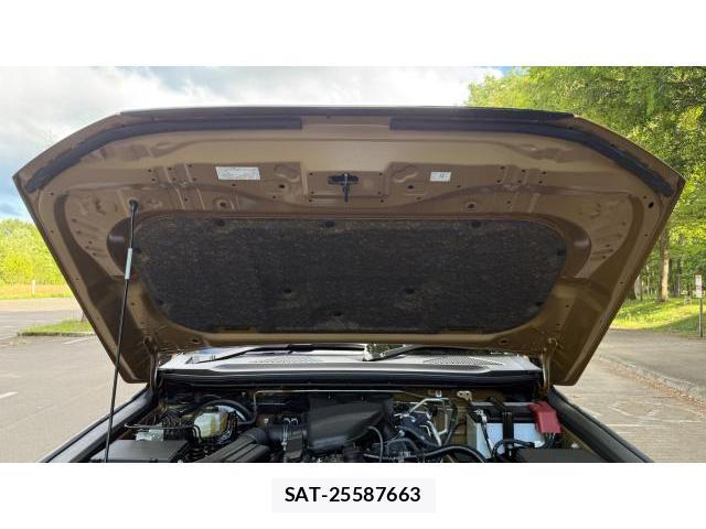 Toyota Land Cruiser 250 2024 8434380-9