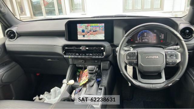Toyota Land Cruiser 250 2025-08 8434651-2