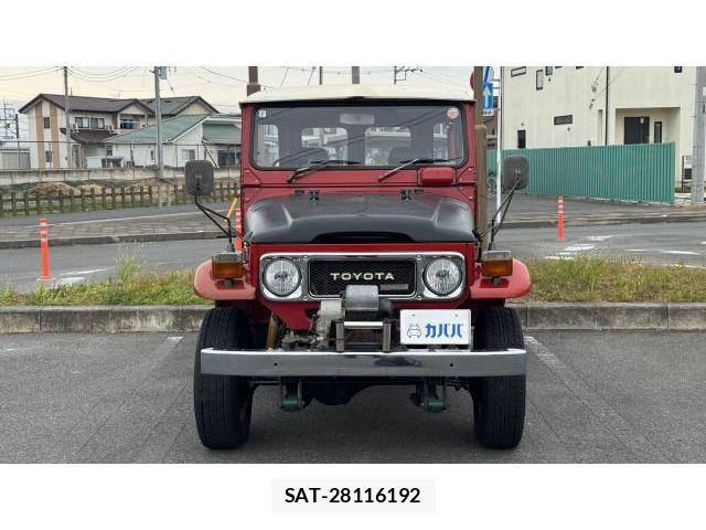Toyota LAND CRUISER 1982 8434399-1