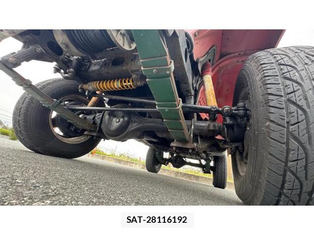 Toyota LAND CRUISER 1982 8434399-5