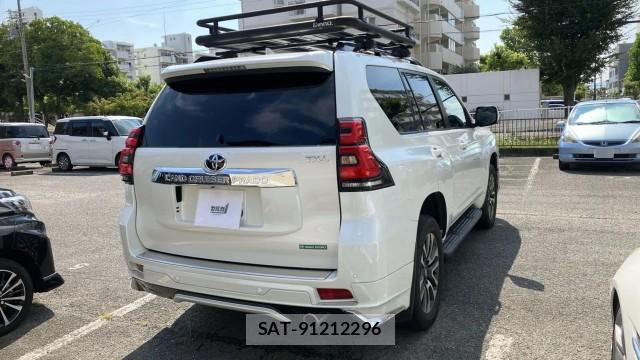 Toyota LAND CRUISER PRADO 2022-12 8434681-13