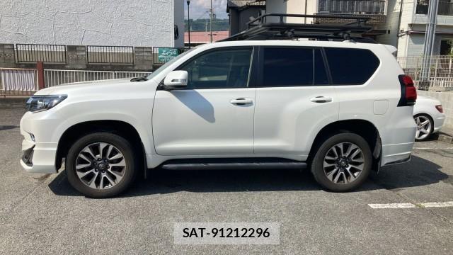 Toyota LAND CRUISER PRADO 2022-12 8434681-3