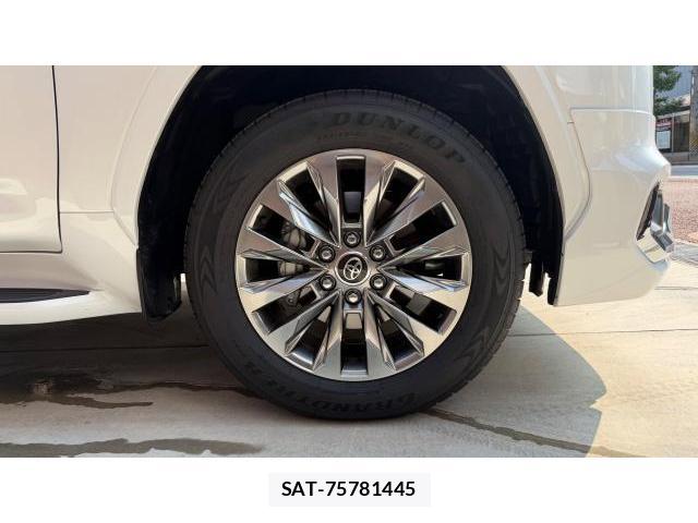Toyota LAND CRUISER 2025 8434590-10