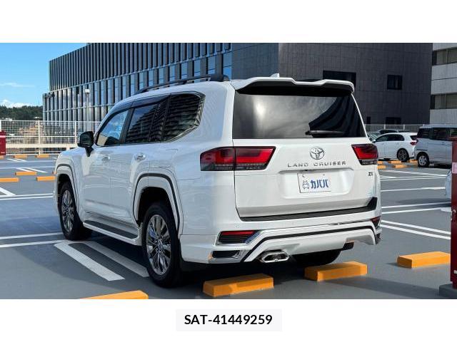 Toyota LAND CRUISER 2025 8434596-16