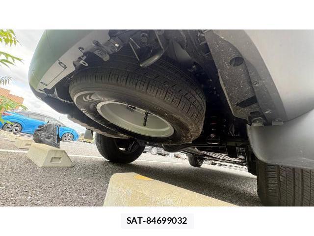 Toyota LAND CRUISER 2026-10 8434614-16