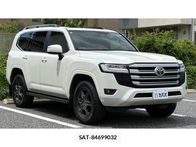 Toyota LAND CRUISER 2026-10 8434614-17