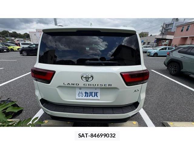 Toyota LAND CRUISER 2026-10 8434614-3