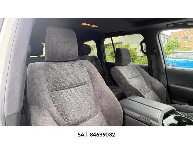 Toyota LAND CRUISER 2026-10 8434614-5