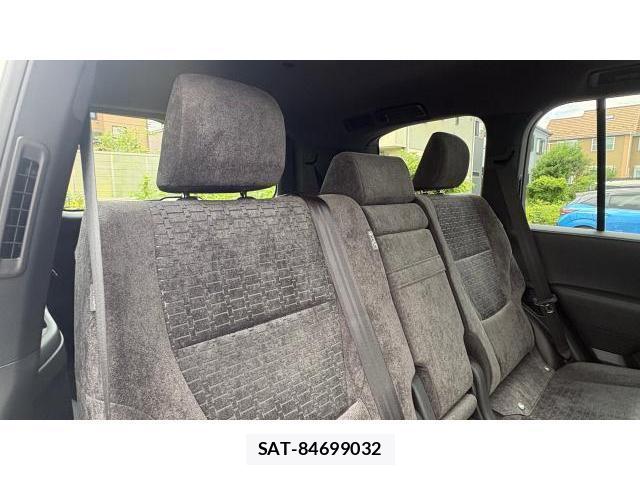 Toyota LAND CRUISER 2026-10 8434614-6