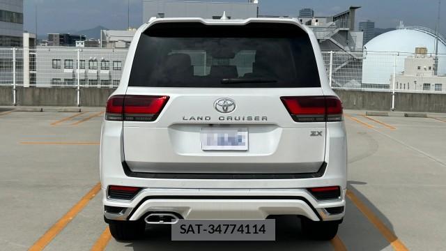 Toyota LAND CRUISER 2022-10 8434744-1