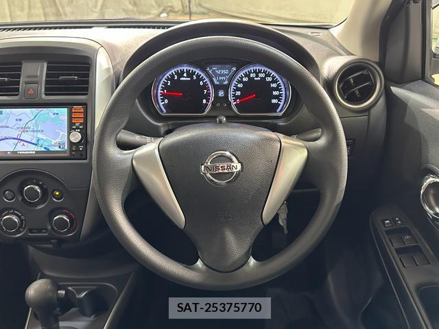 Nissan LATIO 2015-08 8434995-8