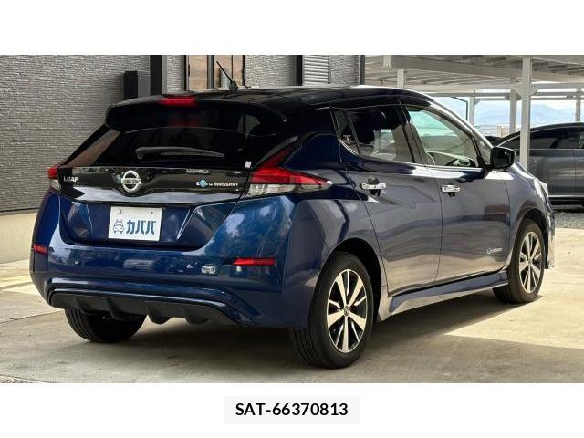 Nissan LEAF 2019 8434400-14