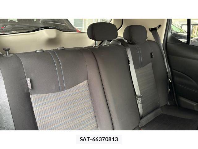 Nissan LEAF 2019 8434400-6