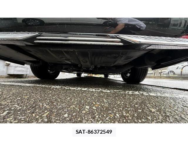 Lexus LM 2024 8434378-12