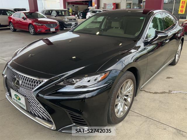 Lexus LS 2019-08 8434076-0
