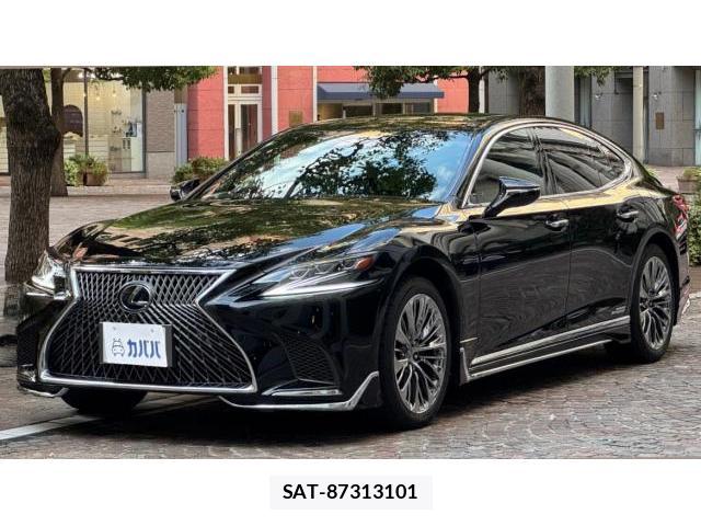 Lexus LS 2018-10 8434393-0