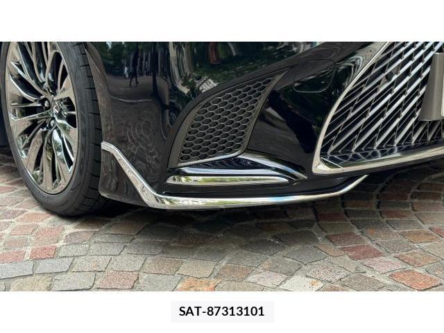 Lexus LS 2018-10 8434393-12