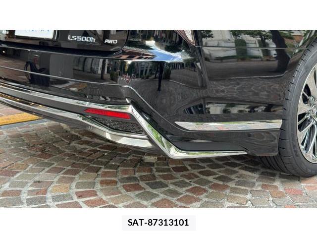 Lexus LS 2018-10 8434393-13