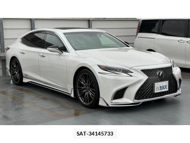 Lexus LS 2017-11 8434417-14