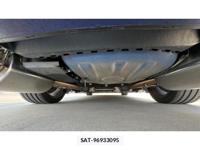 Bmw M6 2007-10 8434350-13