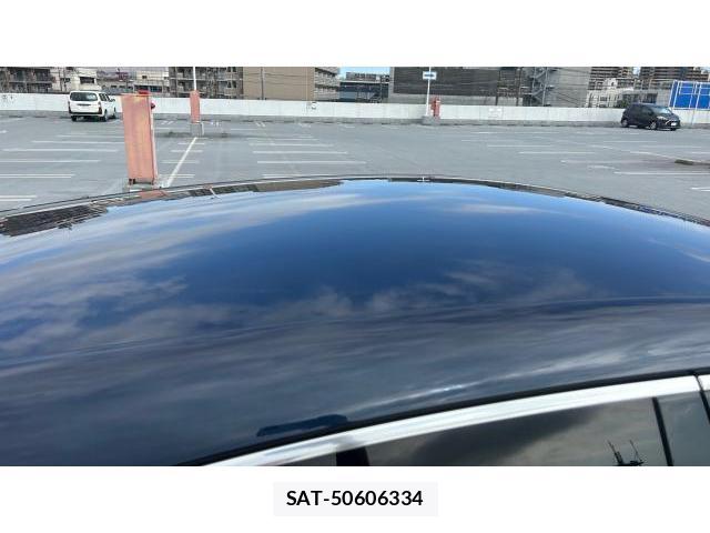 Porsche MACAN 2015-12 8434292-13