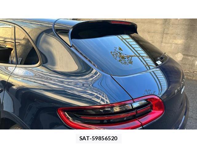 Porsche MACAN 2016 8434296-16