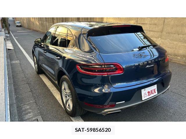 Porsche MACAN 2016 8434296-6