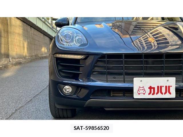 Porsche MACAN 2016 8434296-8