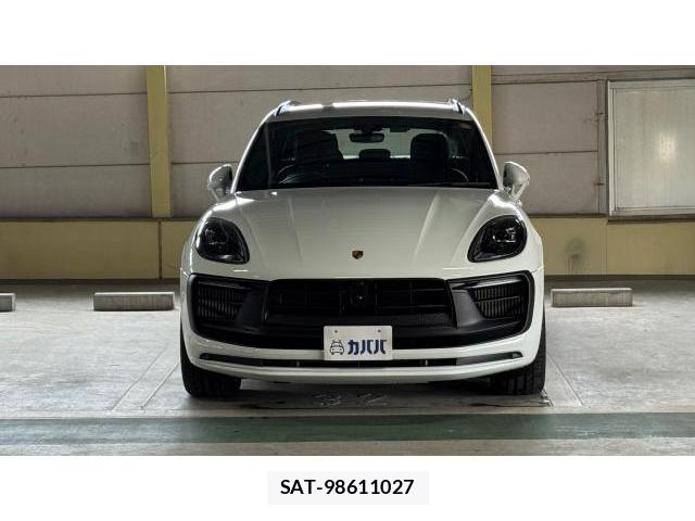 Porsche MACAN 2023 8434372-1