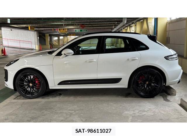 Porsche MACAN 2023 8434372-19