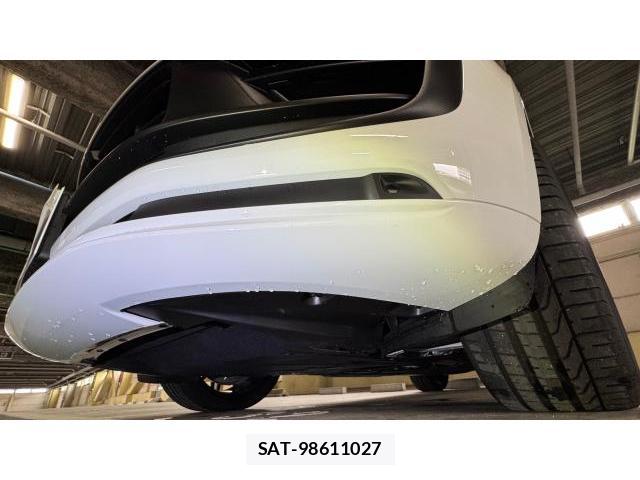 Porsche MACAN 2023 8434372-9