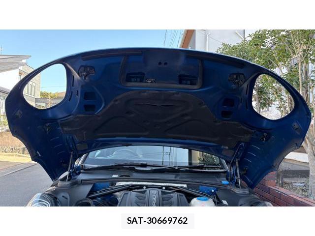 Porsche MACAN 2015 8434436-11