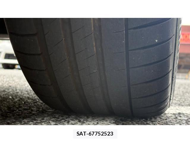 Porsche MACAN 2026 8434583-8