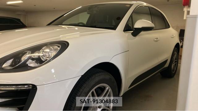 Porsche MACAN 2018-12 8434658-3