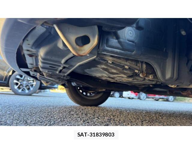 Nissan MARCH 2001 8434339-10