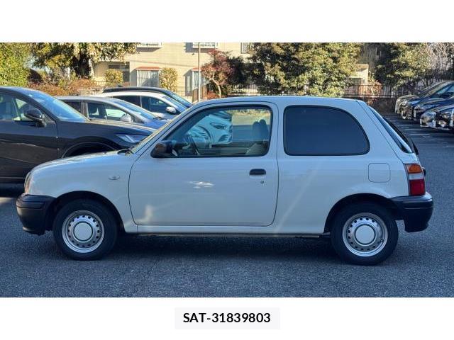 Nissan MARCH 2001 8434339-16