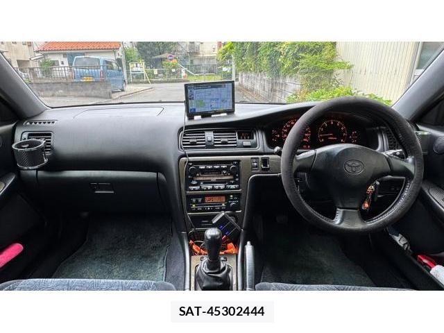 Toyota MARK II 2000 8434523-3
