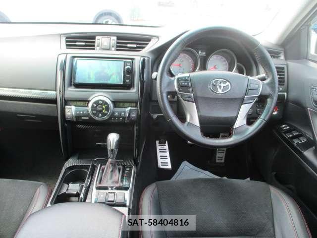 Toyota MARK X 2016-05 8434285-2
