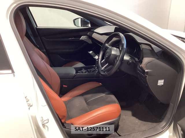 Mazda MAZDA3 2024-07 8433727-8