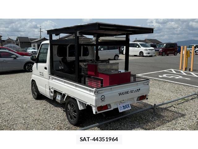 Mitsubishi MINICAB TRUCK 1999-10 8434521-15