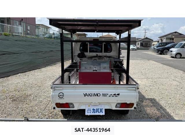 Mitsubishi MINICAB TRUCK 1999-10 8434521-3