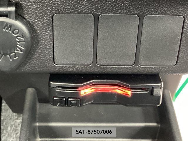 Daihatsu MIRA 2021-12 8433767-8